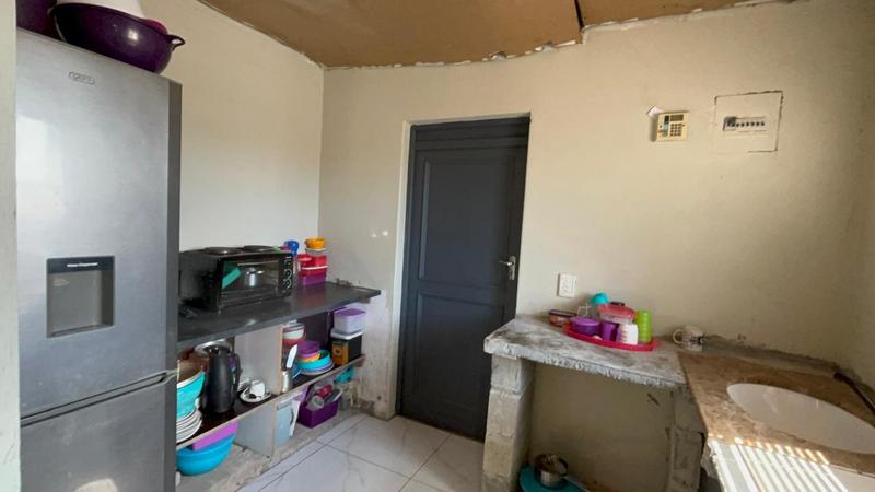 2 Bedroom Property for Sale in Mfuleni Western Cape